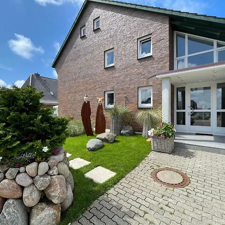 In Mit Garten Und Terrasse By Interhome *