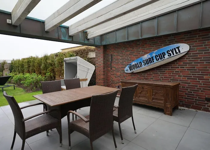 In Mit Garten Und Terrasse By Interhome Westerland